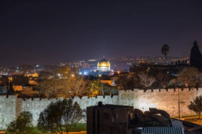 Holy Land Hotel